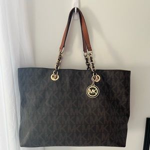 MICHAEL Michael Kors Large Monogram Tote Bag